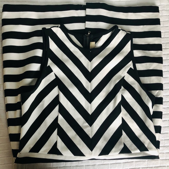 Ann Taylor LOFT Striped Knit Dress 10 - Picture 1 of 7